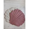 tapis coquillage marsala lin
