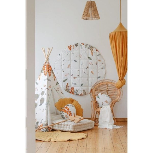 Tipi Forest Friends