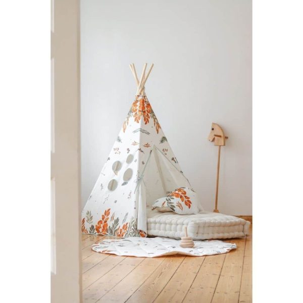 Tipi Forest Friends