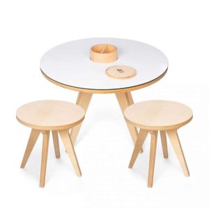 Ensemble table de jeux et 2 tabourets en bois - Drawin'kids