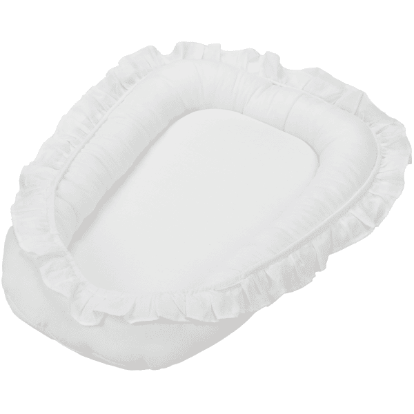 baby nest with ruffles white 1