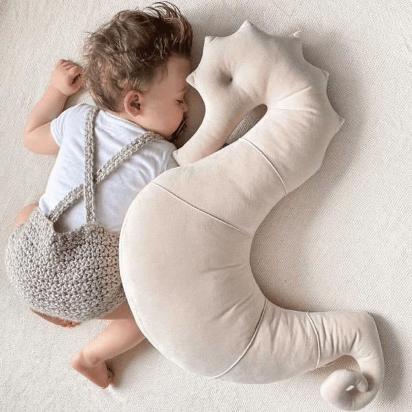 coussin d'allaitement hippocampe nepto beige3