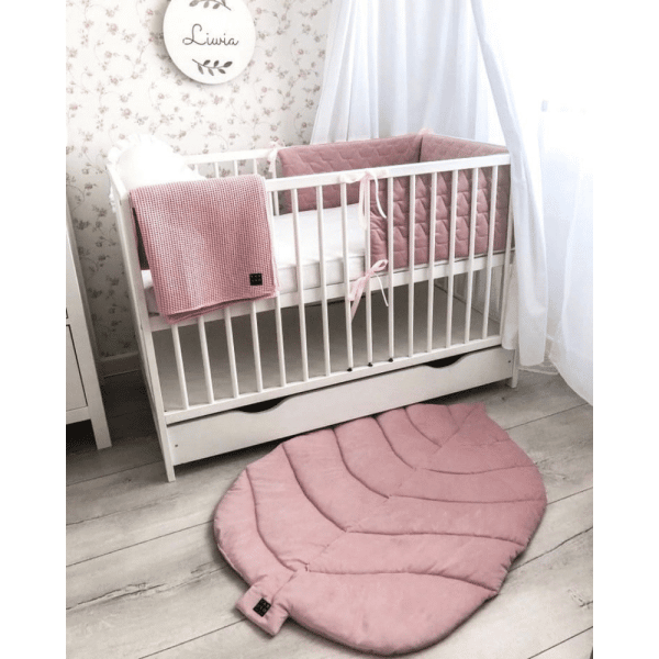 tapis velours feuille rose 3