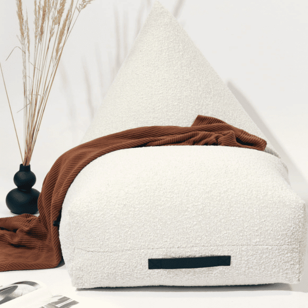 pouf effet laine écru 4