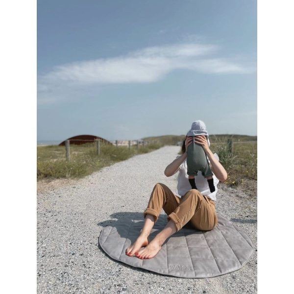 Tapis de jeu rond Gris nuage - Mates for living