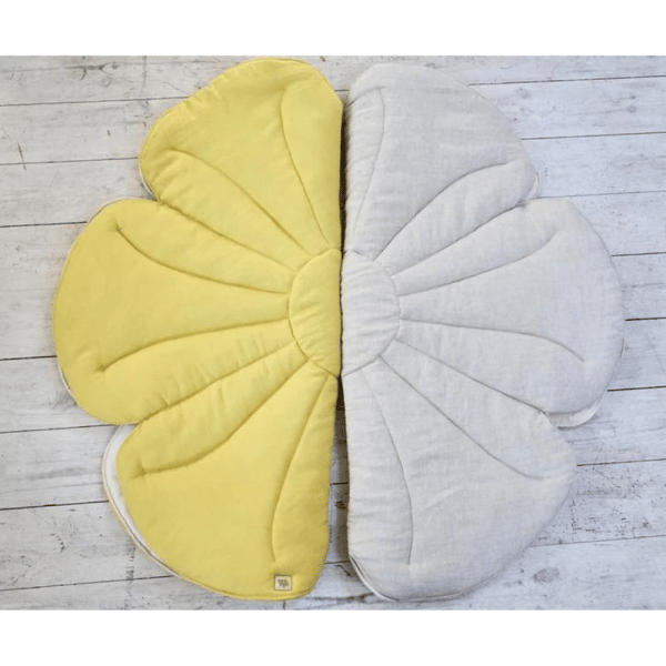 tapis de jeu en lin fleur "lys des sables" moi mili